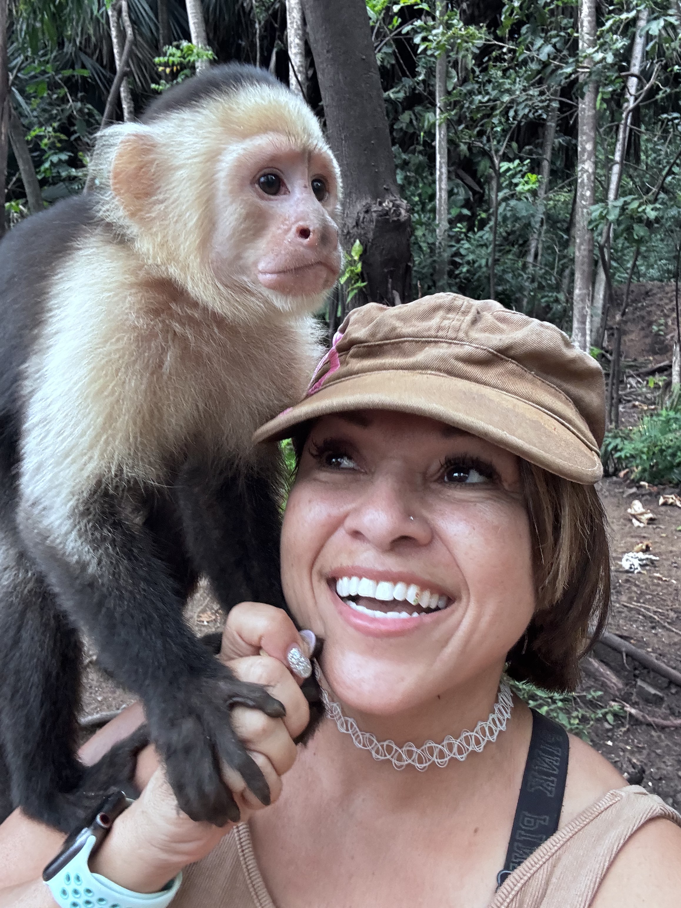 Scheyla Blackburn, Costa Rica tour guide, with a friendly monkey